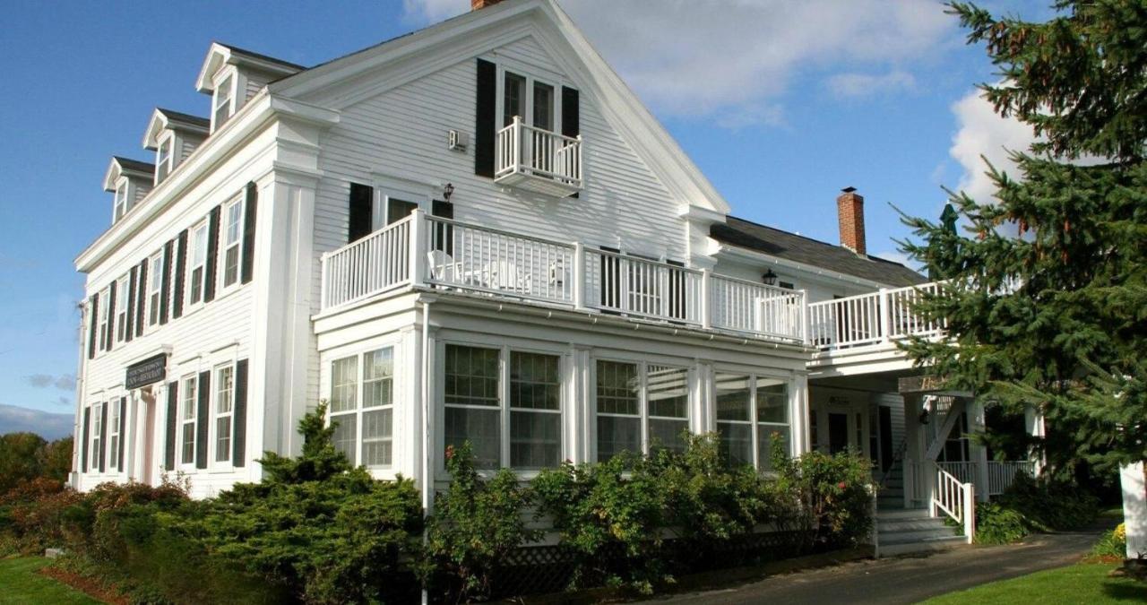 Youngtown Inn Lincolnville Exterior photo